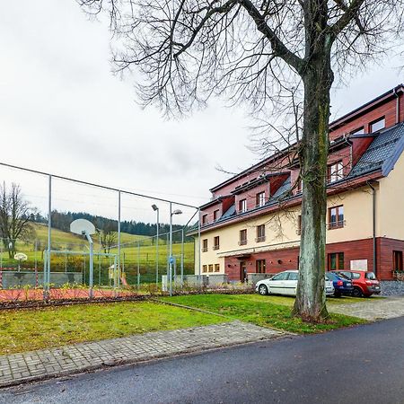 Hotel Toc Lipová-lázně Eksteriør billede