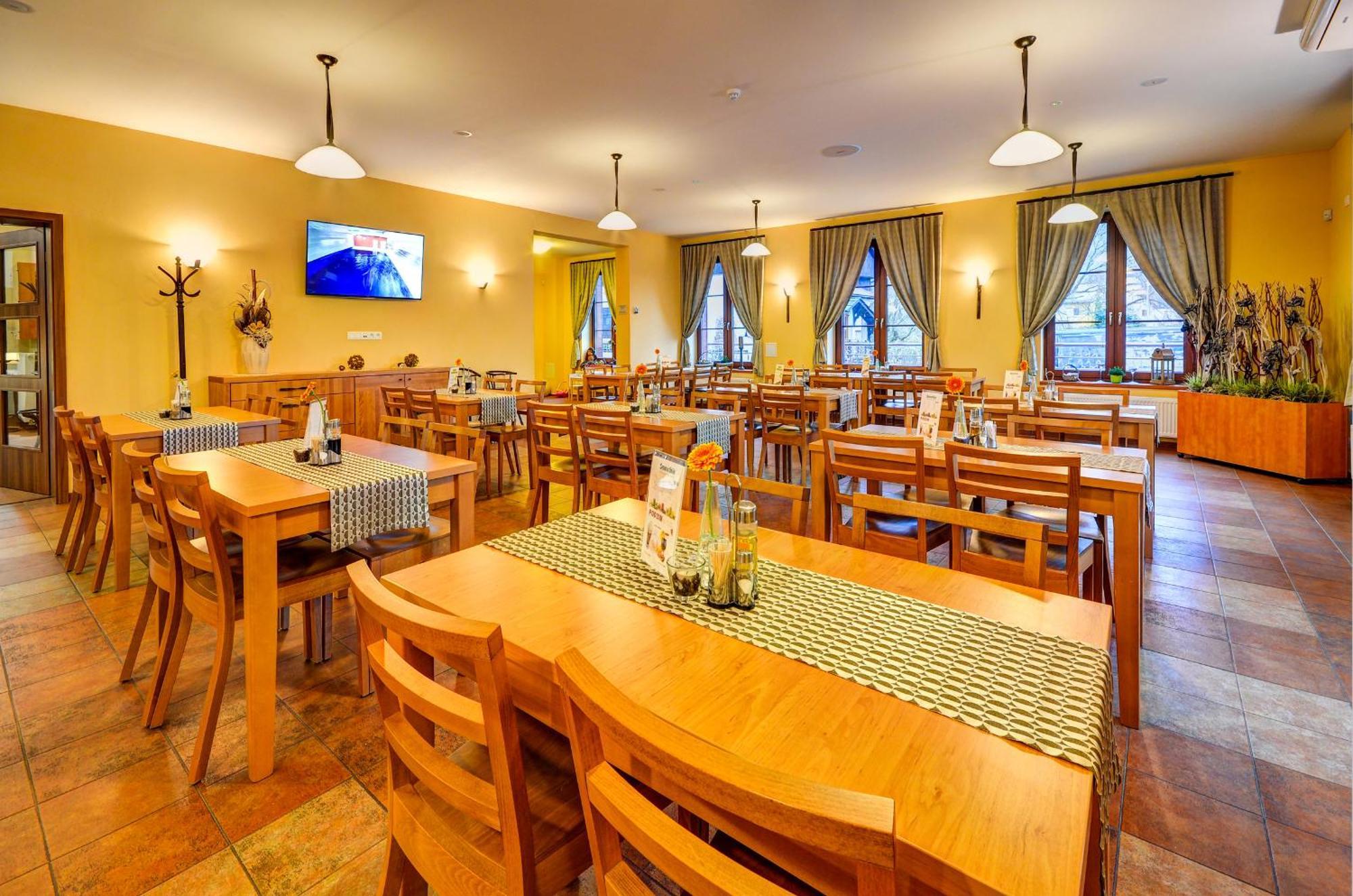 Hotel Toc Lipová-lázně Eksteriør billede