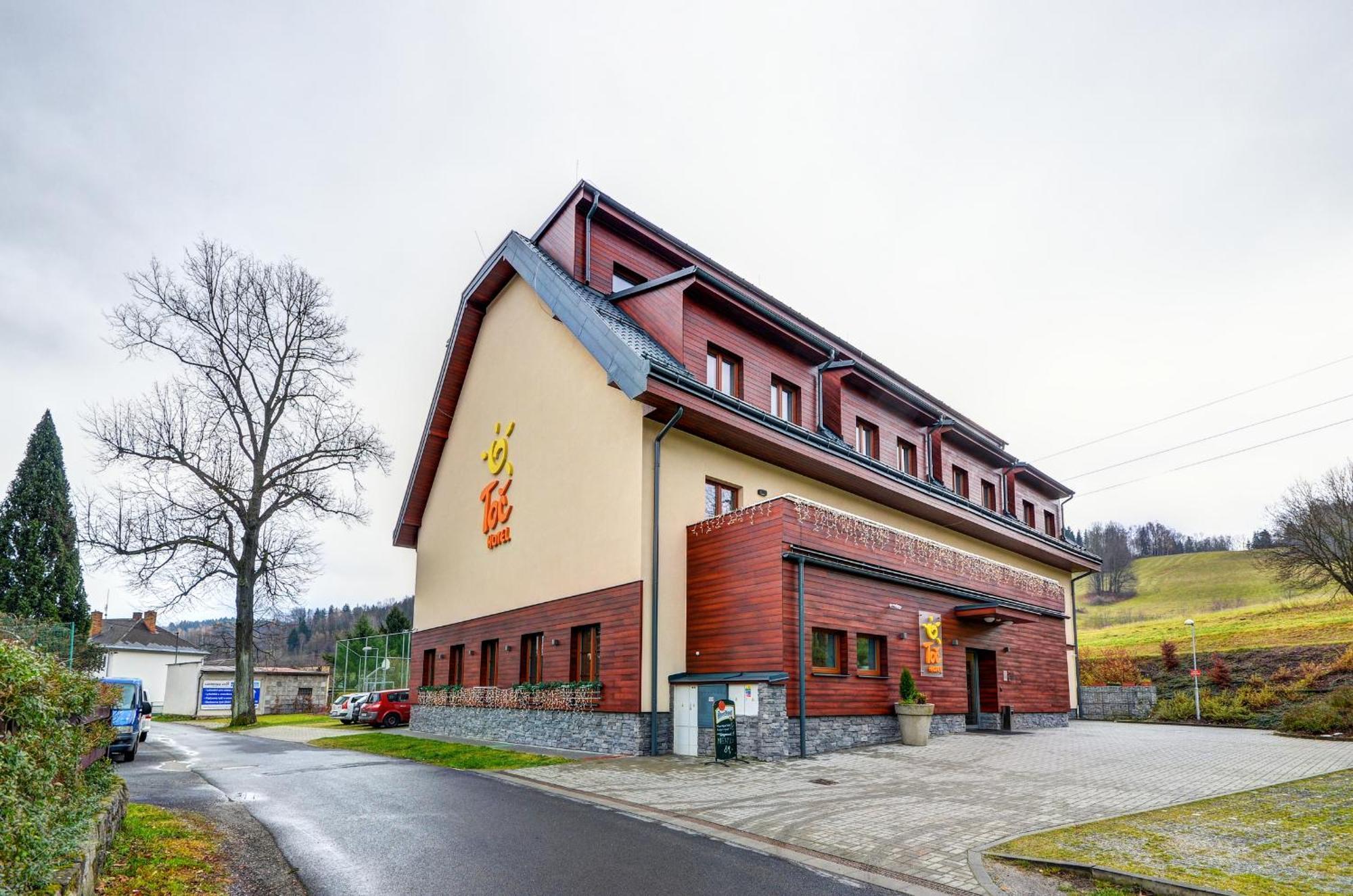Hotel Toc Lipová-lázně Eksteriør billede