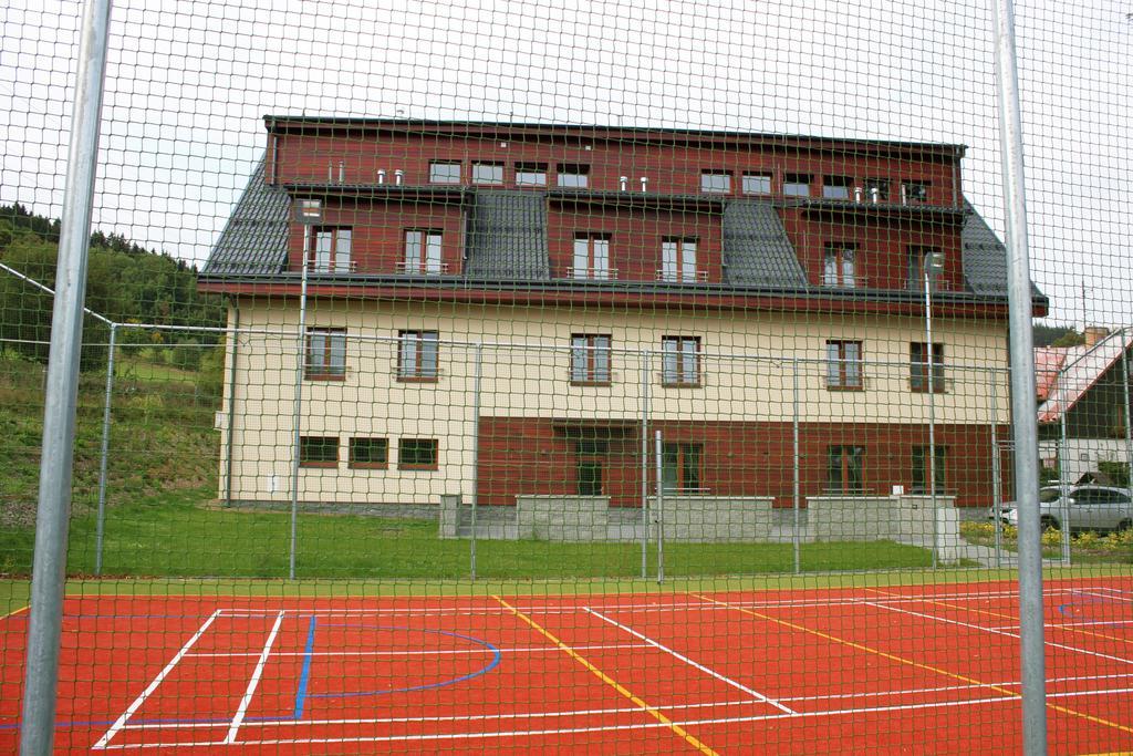 Hotel Toc Lipová-lázně Eksteriør billede